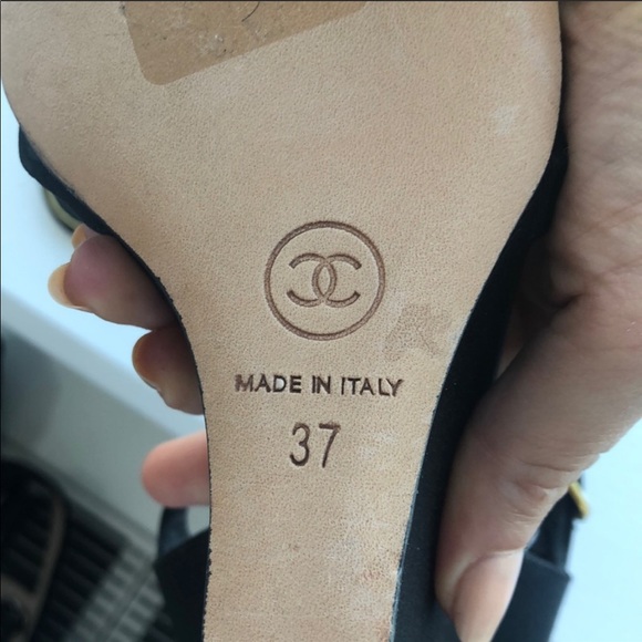 CHANEL pearl wedges size 37 - Picture 2 of 6